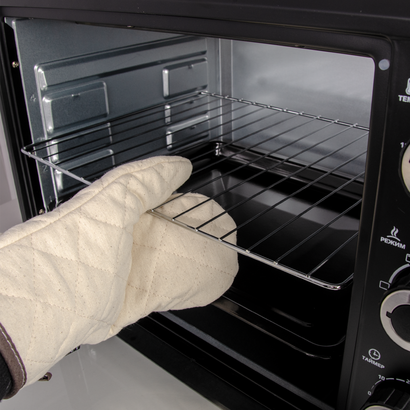 Електродуховка LEO-480 Black