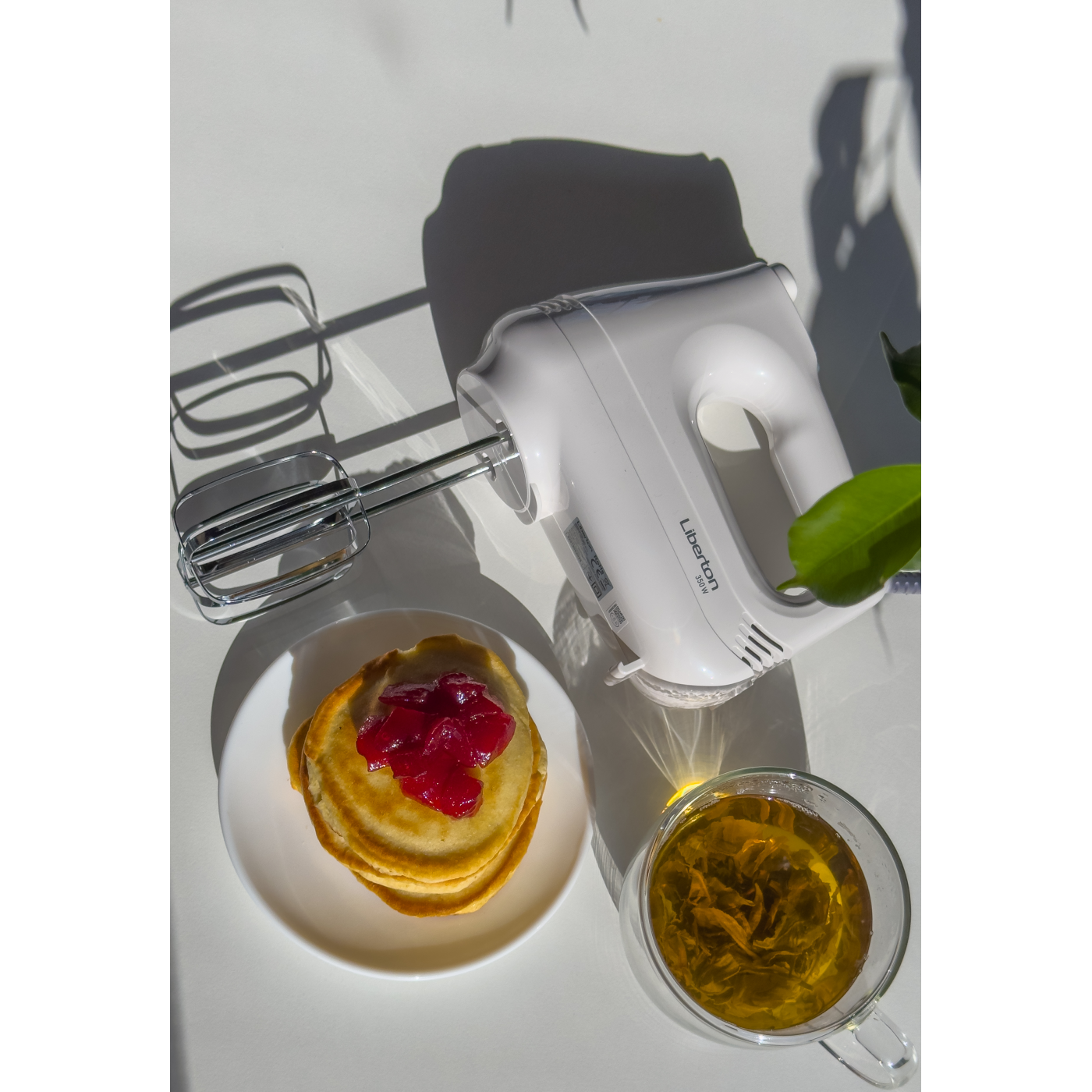 Міксер ручний LIBERTON LHM-2801