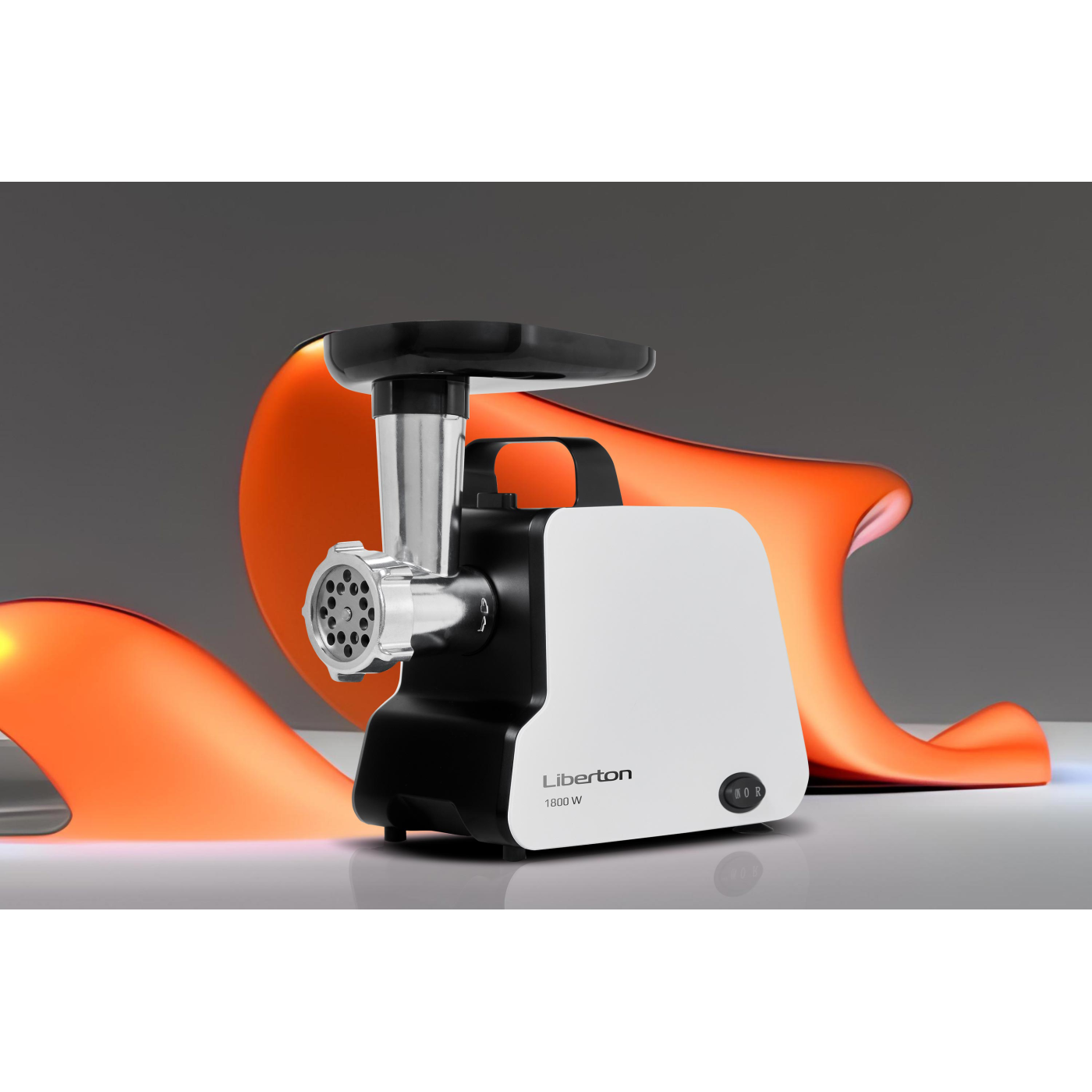 М'ясорубка LMG-18S01