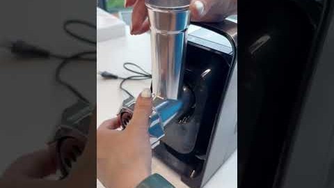 Розпаковка м'ясорубки LMG-20T02S Liberton